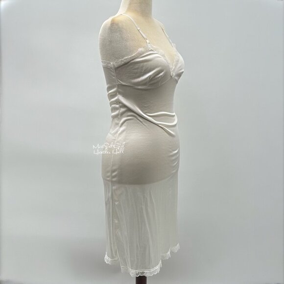 Vintage Leggs Nylon Full Slip Dress w/ Lace Trim & Adjustable Straps Size 34 - Picture 4 of 6
